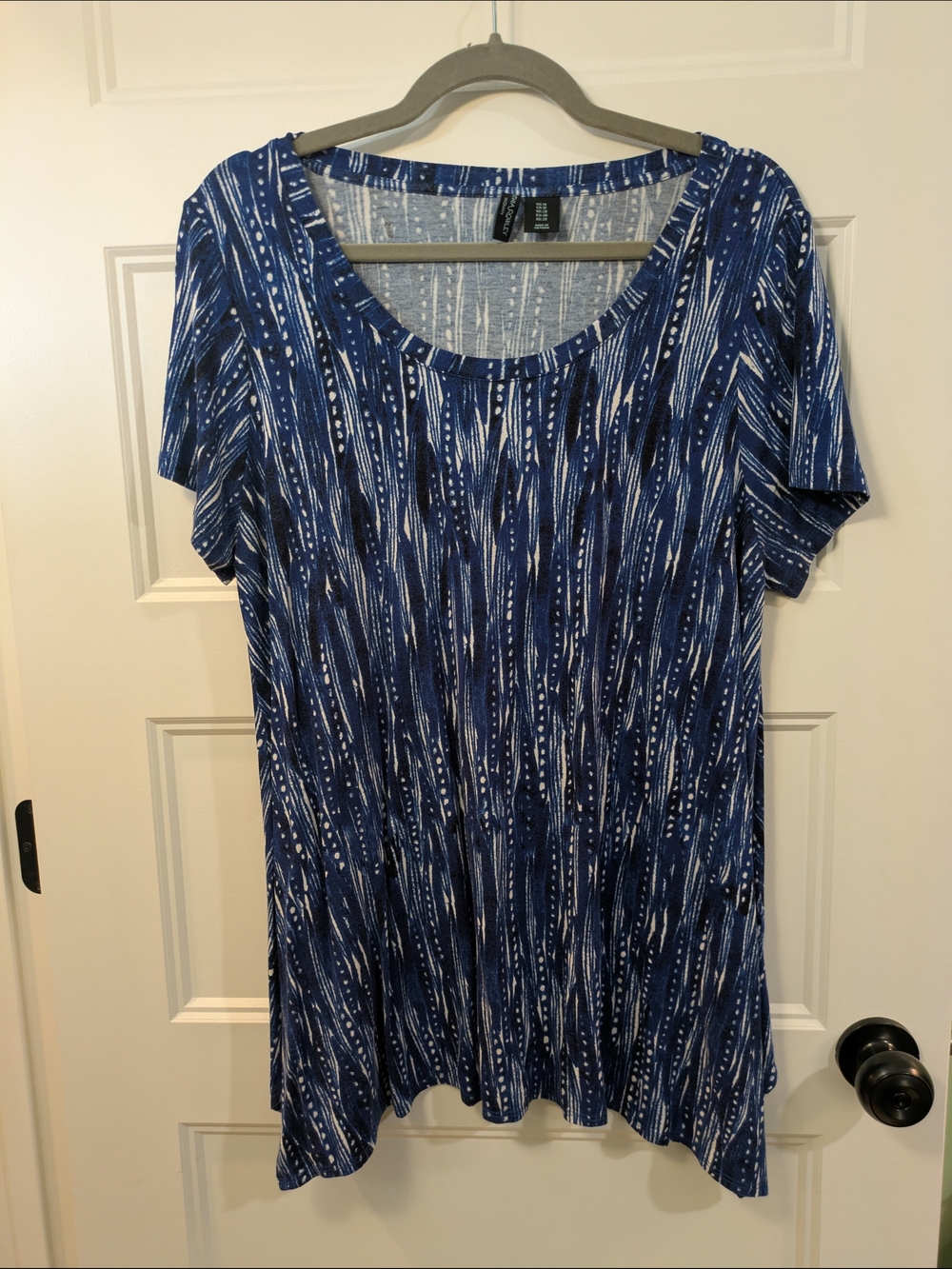 Cynthia Rowley Blue & White Patterned Scoop Neck Tunic